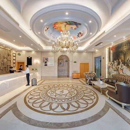 Vienna International Hotel Fuzhou Cangshan Wanda Экстерьер фото